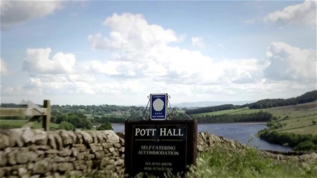 Pott Hall Masham Exteriér fotografie